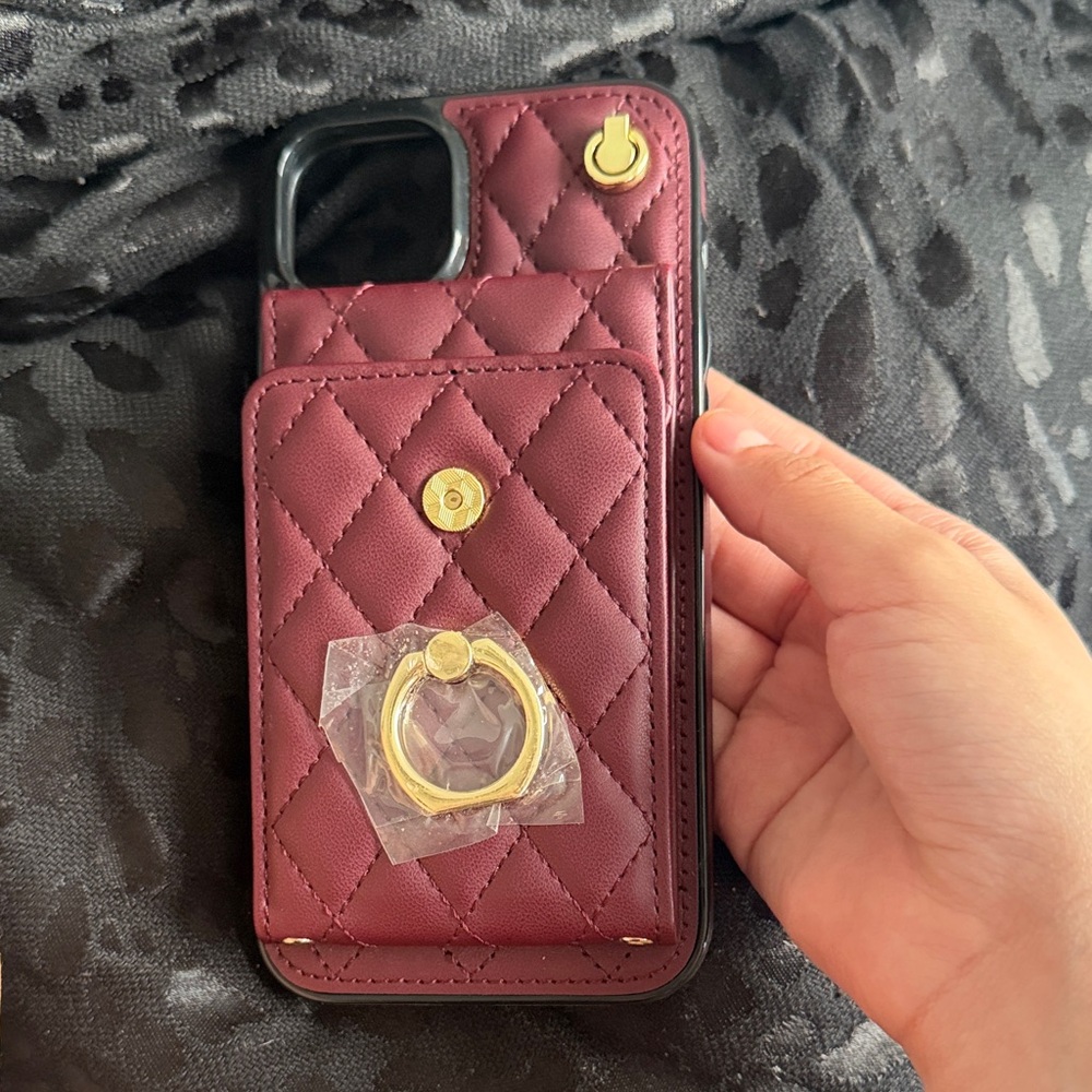 Elegant Quilted Phone Case with Ring Holder - Maroon